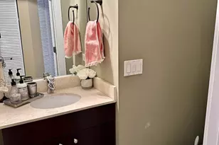 1331 N Greenview Ave, Chicago, IL 60642 - Photo 13