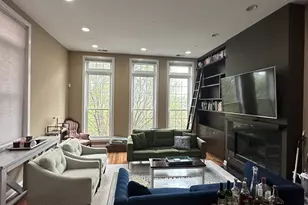 1331 N Greenview Ave, Chicago, IL 60642 - Photo 5