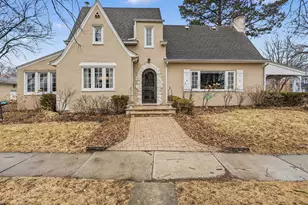 702 N Catherine Ave, La Grange Park, IL 60526 - Photo 1