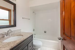 8885 Dryden St, Woodridge, IL 60517 - Photo 21