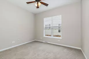 115 Hunter Ct, Grayslake, IL 60030 - Photo 19