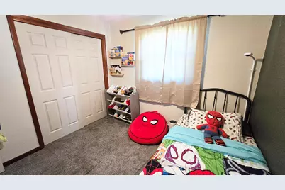 412 Sunset Drive, Centralia, IL 62801 - Photo 23