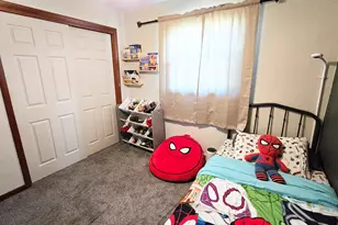 412 Sunset Dr, Centralia, IL 62801 - Photo 23