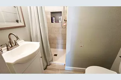 412 Sunset Drive, Centralia, IL 62801 - Photo 27