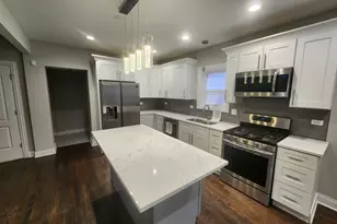 8837 S Throop St, Chicago, IL 60620 - Photo 7