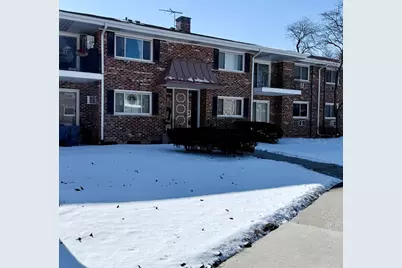 37 N Main Street N #40, Glen Ellyn, IL 60137 - Photo 1