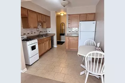 37 N Main Street N #40, Glen Ellyn, IL 60137 - Photo 7