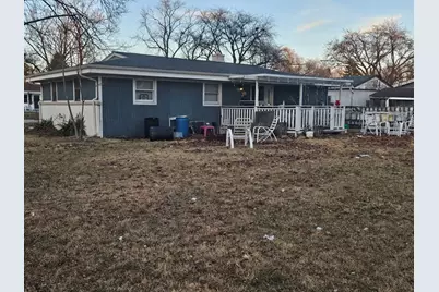 649 E Eisenhower Avenue, Palatine, IL 60074 - Photo 3