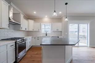 5206 Finlen Ln, Bloomington, IL 61705 - Photo 13