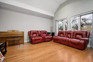 3740 N Pacific Ave, Chicago, IL 60634 - Photo 3