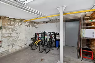 3918 N Broadway St, Chicago, IL 60613 - Photo 49