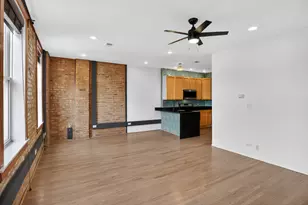 3918 N Broadway St, Chicago, IL 60613 - Photo 17