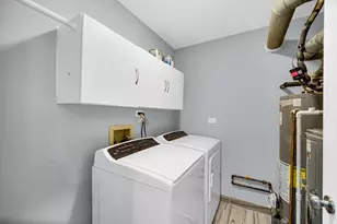 745 Candleridge Ct, Bartlett, IL 60103 - Photo 13