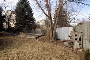 1709 Cunningham Ln, Crystal Lake, IL 60014 - Photo 23