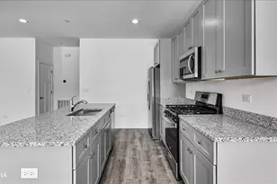 1247 Gillespie Ln, Yorkville, IL 60560 - Photo 5