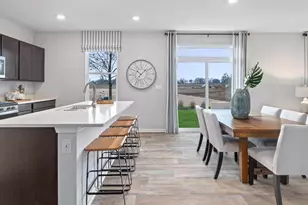 995 Sapphire Ln, Montgomery, IL 60538 - Photo 15