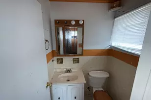 202 Wilson St, Park Forest, IL 60466 - Photo 9