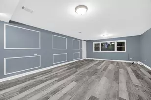 16906 Dobson Ct, South Holland, IL 60473 - Photo 13