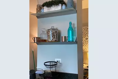 511 W Division Street #505, Chicago, IL 60610 - Photo 7