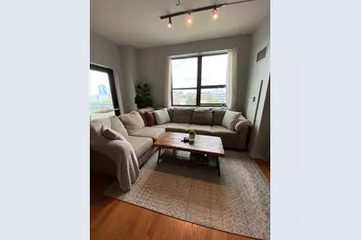 511 W Division Street #505, Chicago, IL 60610 - Photo 9