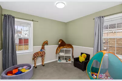 [Address not provided], Elmwood Park, IL 60707 - Photo 15