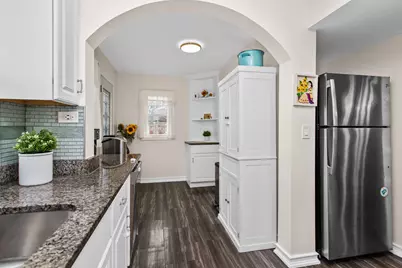 [Address not provided], Elmwood Park, IL 60707 - Photo 11