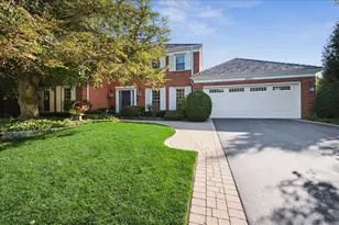 2501 Indian Ridge Dr, Glenview, IL 60026 - Photo 1