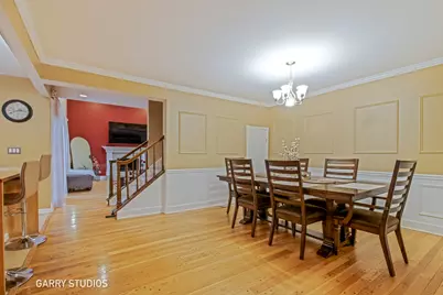 233 Lakeview Lane, Bloomingdale, IL 60108 - Photo 9