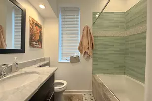 1539 N Wells St, Chicago, IL 60610 - Photo 9