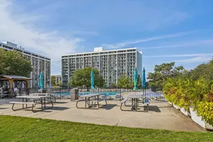 2015 S Finley Rd, Lombard, IL 60148 - Photo 25