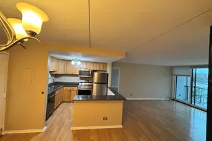 2015 S Finley Rd, Lombard, IL 60148 - Photo 5