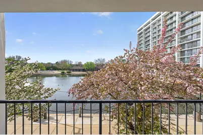 2015 S Finley Road #209, Lombard, IL 60148 - Photo 5