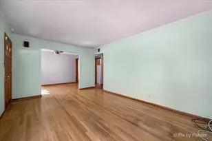 916 N Roberta Ave, Melrose Park, IL 60164 - Photo 7