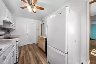 916 N Roberta Ave, Melrose Park, IL 60164 - Photo 13