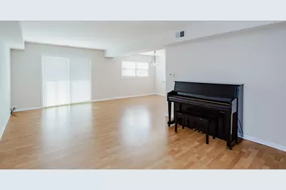 710 Oakton Street #304, Evanston, IL 60202 - Photo 11