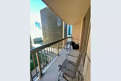 222 N Columbus Drive #1407, Chicago, IL 60601 - Photo 3
