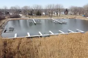 8421 Canary Grass Ln, Fox Lake, IL 60020 - Photo 29