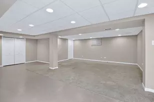 7010 Heritage Cir, Orland Park, IL 60462 - Photo 27