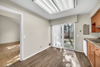 545 Alton Court, Carol Stream, IL 60188 - Photo 9