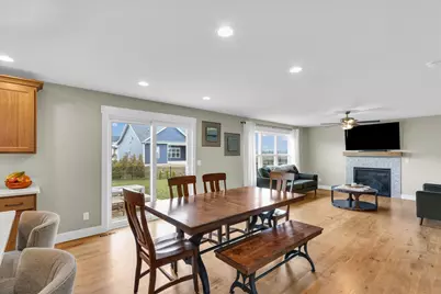 1403 Winterberry Road, Savoy, IL 61874 - Photo 7