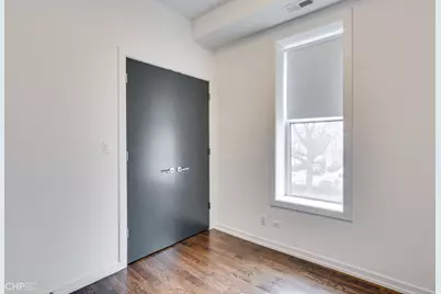 2301 W Chicago Avenue #2R, Chicago, IL 60622 - Photo 9