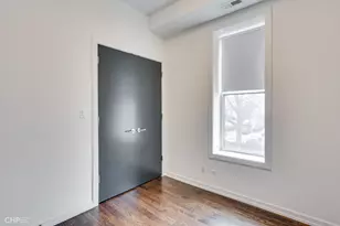 2301 W Chicago Ave, Chicago, IL 60622 - Photo 9