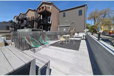 2301 W Chicago Avenue #2R, Chicago, IL 60622 - Photo 13