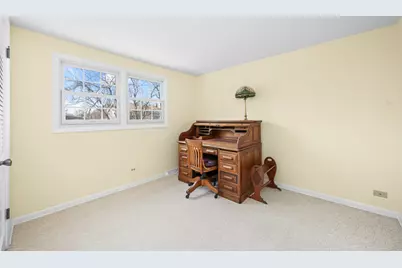 940 N Carmel Drive N, Palatine, IL 60074 - Photo 25