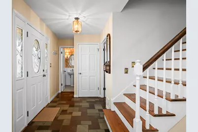 940 N Carmel Drive N, Palatine, IL 60074 - Photo 17