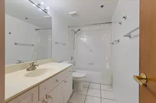 5 S Pine St, Mount Prospect, IL 60056 - Photo 21