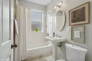 2239 5 N Lincoln Ave, Chicago, IL 60614 - Photo 15