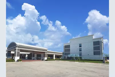 6175 W Grand Avenue #1004, Gurnee, IL 60031 - Photo 1