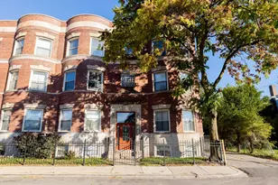 542 E 44th St, Chicago, IL 60653 - Photo 1