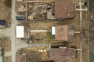 309 E Oak St, Fairbury, IL 61739 - Photo 29